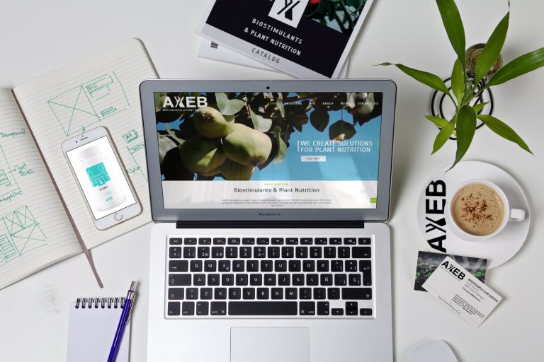 Chelates--biostimulants--specialized-fertilizers---plant-nutrition-yields-sustainable-agriculture---productive-agriculture---optimize-crop-yields---sustainable-farms---fertilizers